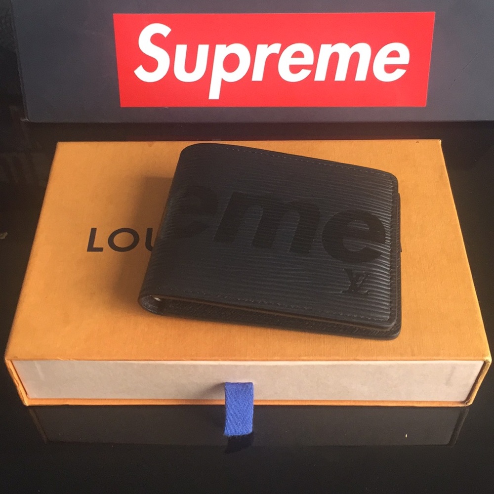 Louis Vuitton x supreme Slender black wallet